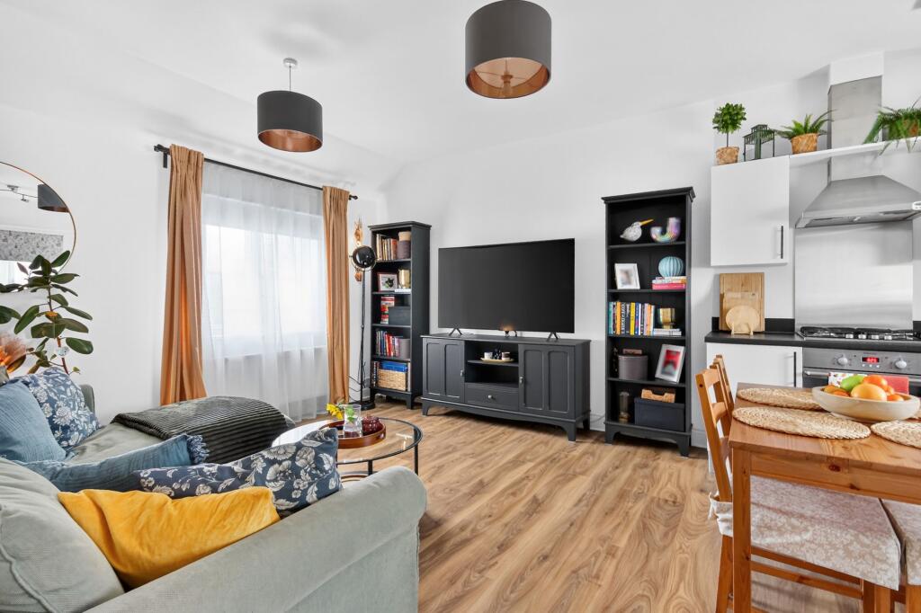 House in Reading - View 4