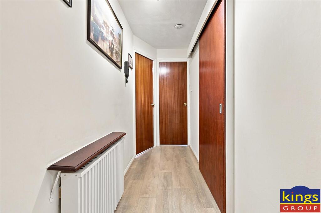 Apartment in London, Walthamstow - More