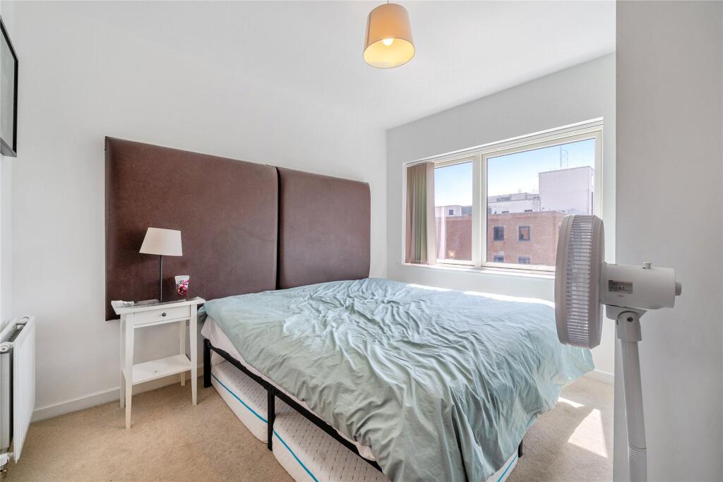 Apartment in London - View 4