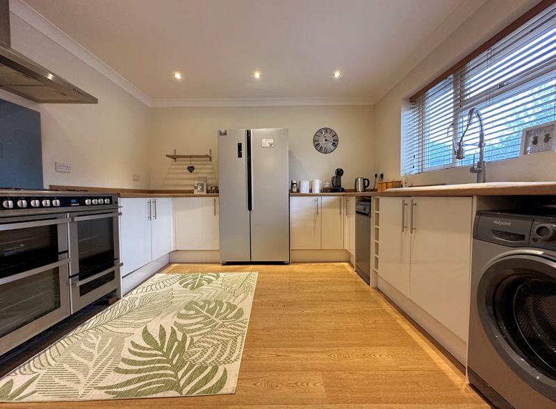 House in Portsmouth - View 3