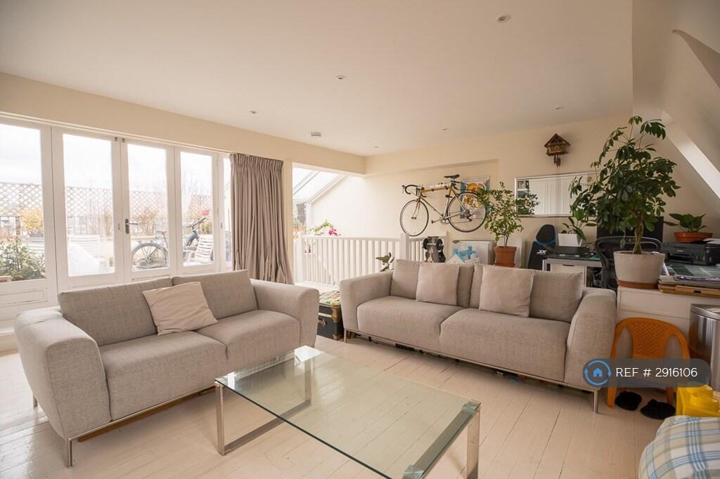 3 bedroom flat for rent