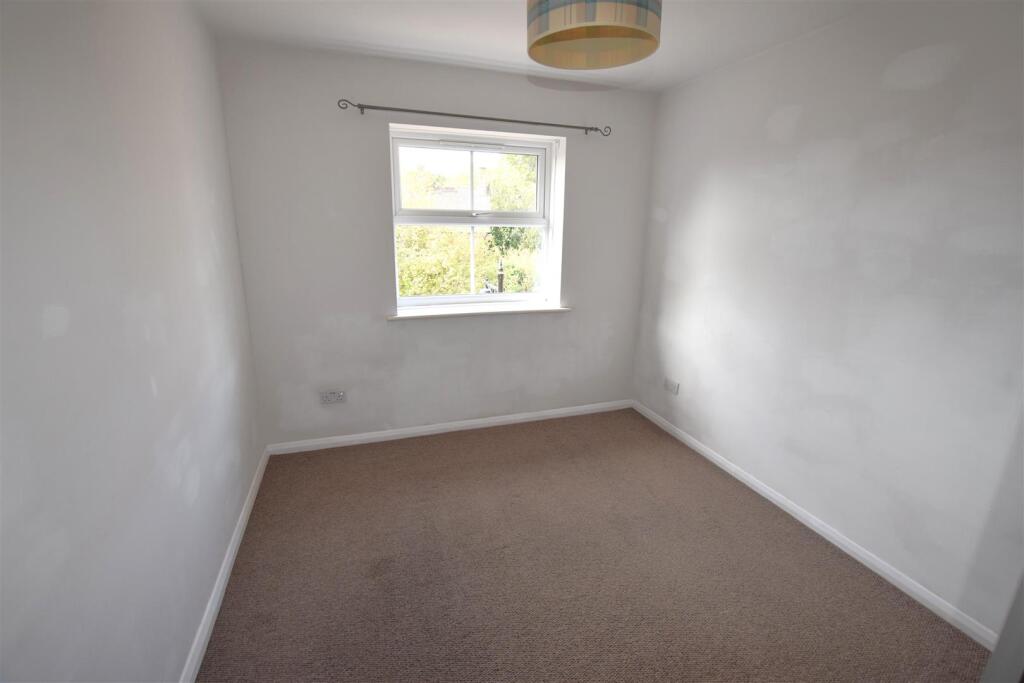 Apartment in Coventry, Bishopsgate Green, Hillfields - More
