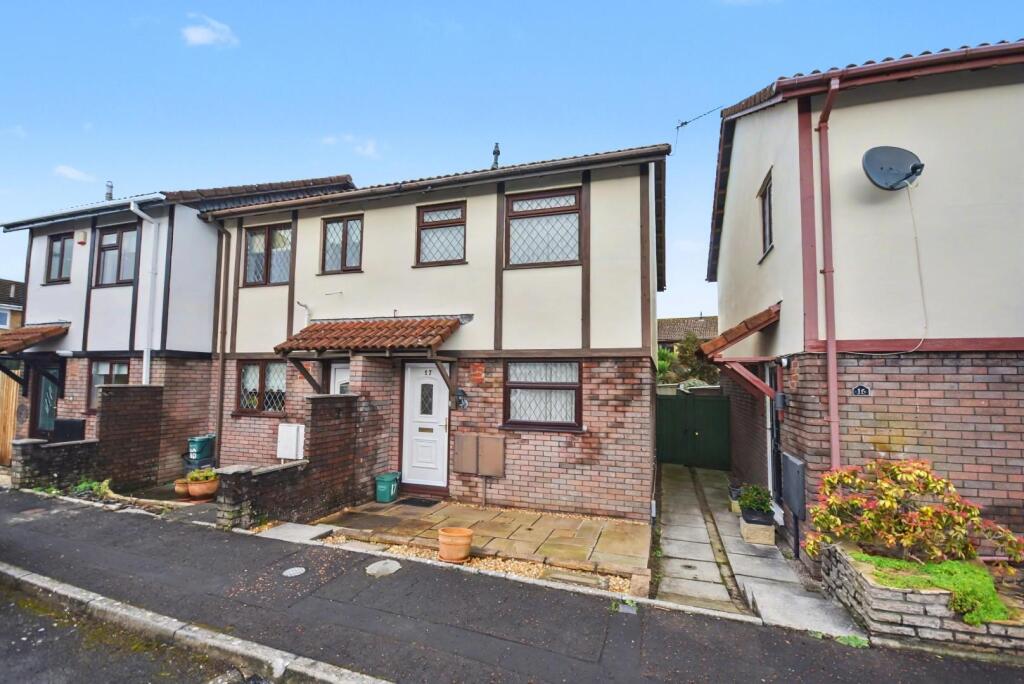 2-bed terraced on 17 Woodham Park, Barry, CF62 8JF, £210,000