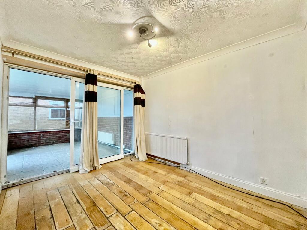 Newton Road, Bletchley, Milton Keynes, MK3 photo 4