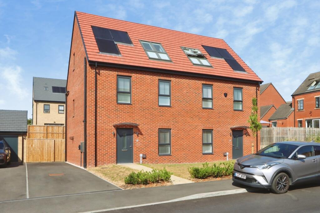 Main image of property: Whitebeam Rise, Kiveton Park, Sheffield, South Yorkshire, S26