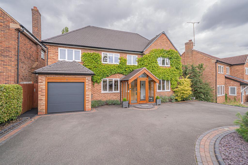 Main image of property: Broadfern Road, Knowle, B93