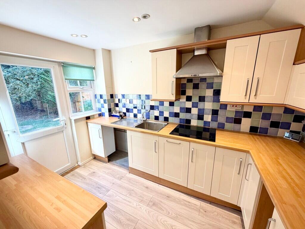 Rye Close, Middleleaze, SN5 photo 3