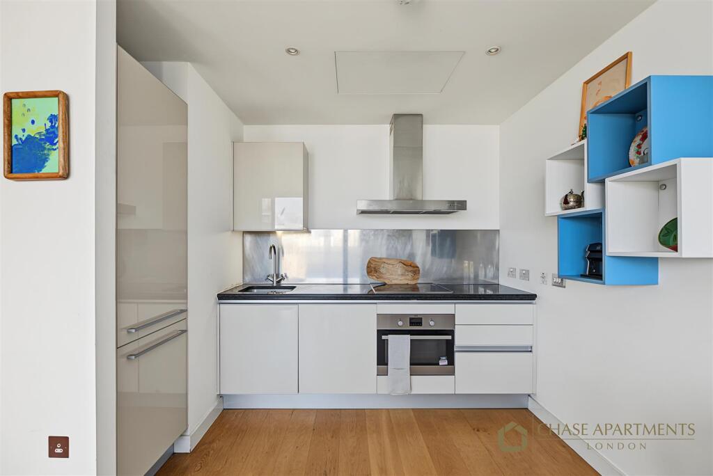 Apartment in London, City of Westminster - View 5