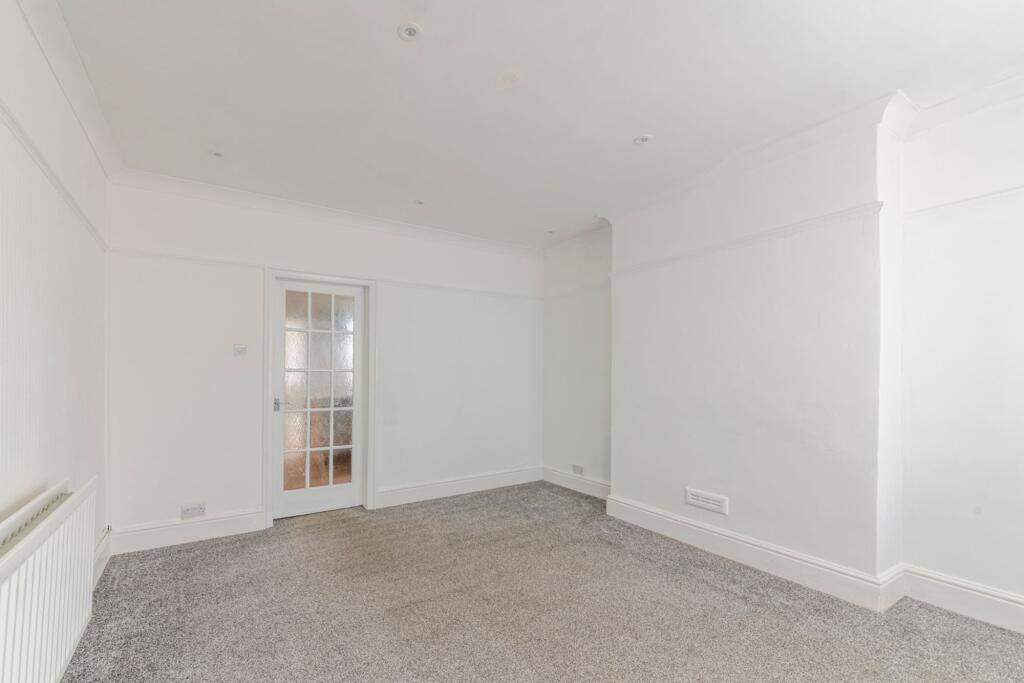 House in Chester, Saltney Ferry, Saltney - View 4