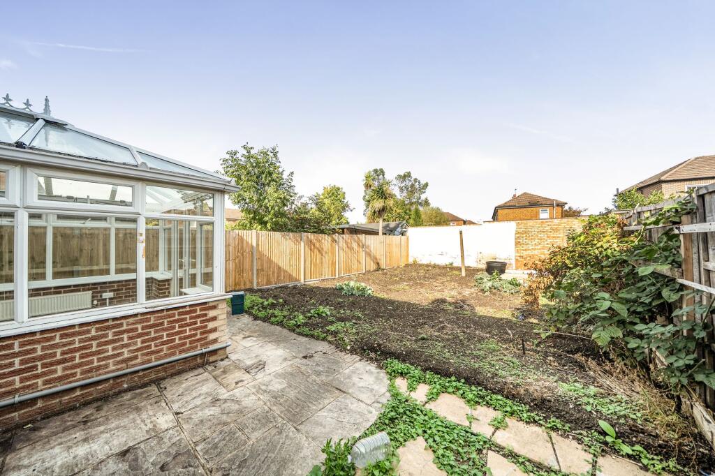 House in Twickenham - View 2