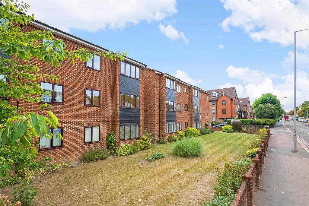 Main image of property: Holmgrove House, Brighton Road, Purley