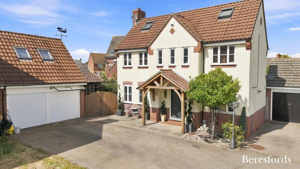 Main image of property: Samuel Manor, Chelmer Village, CM2