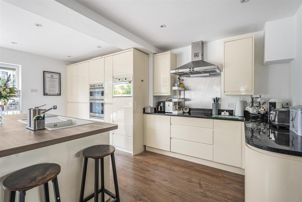 Additional image 9 of Two Oaks Drive, Welwyn