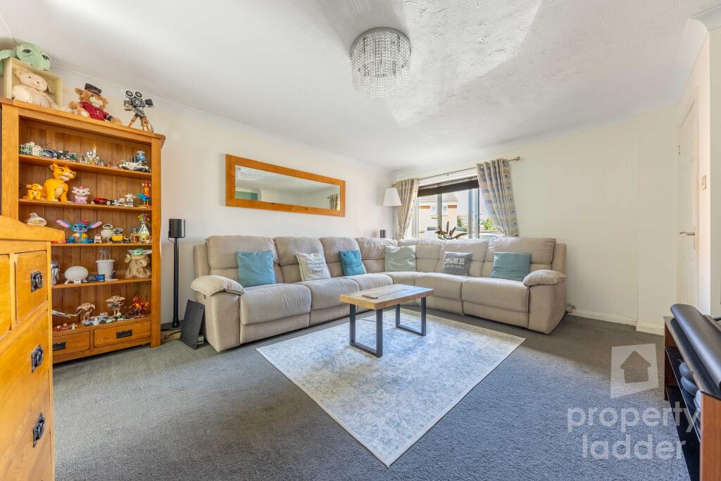 House in Broadland, Hainford - View 4