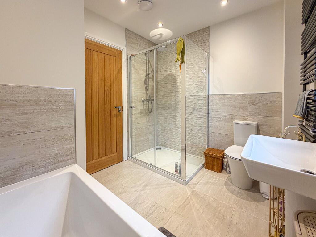 House in Newcastle upon Tyne, Woolsington - View 5