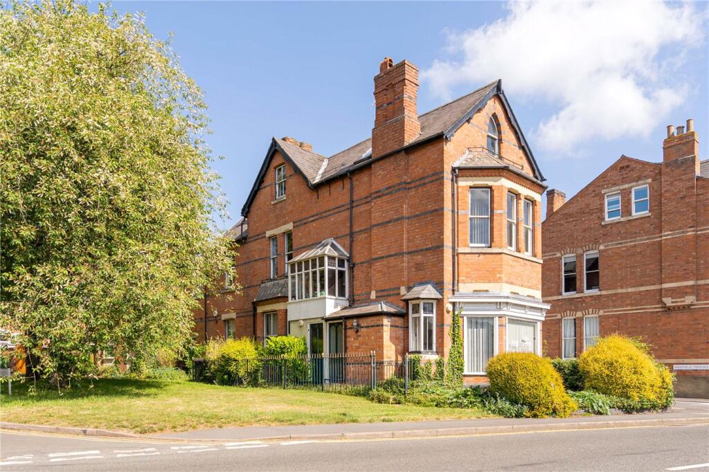 Highfield Terrace, Leamington Spa, Warwickshire, CV32 photo 3