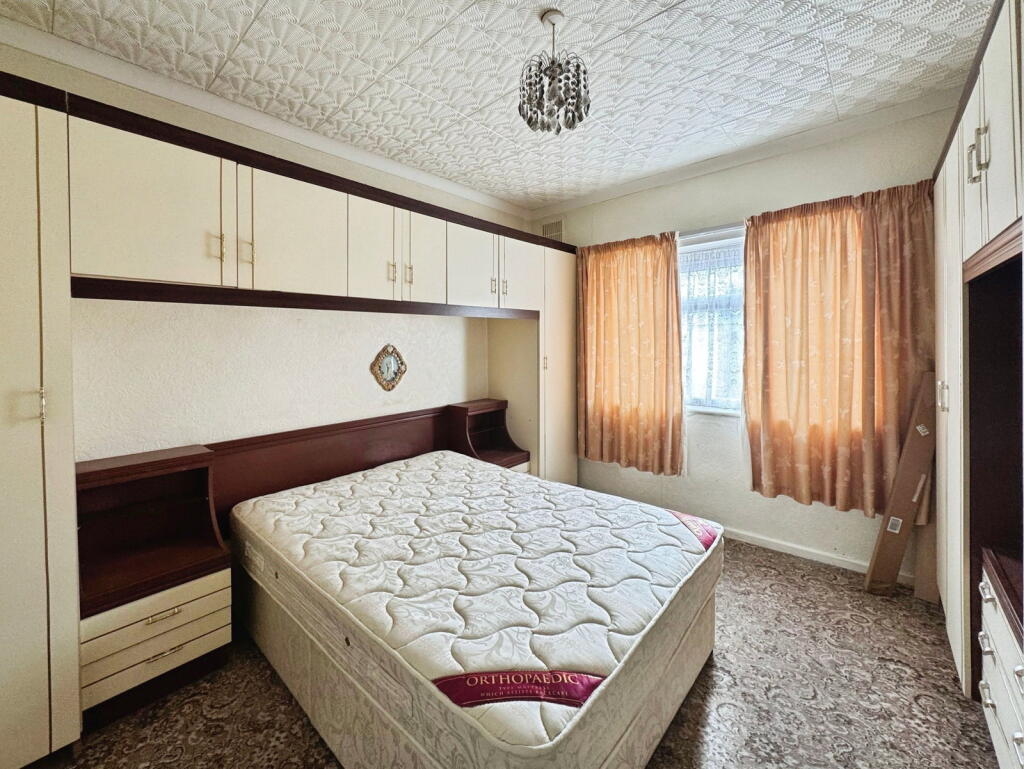 House in Llandudno, Rhyl - More