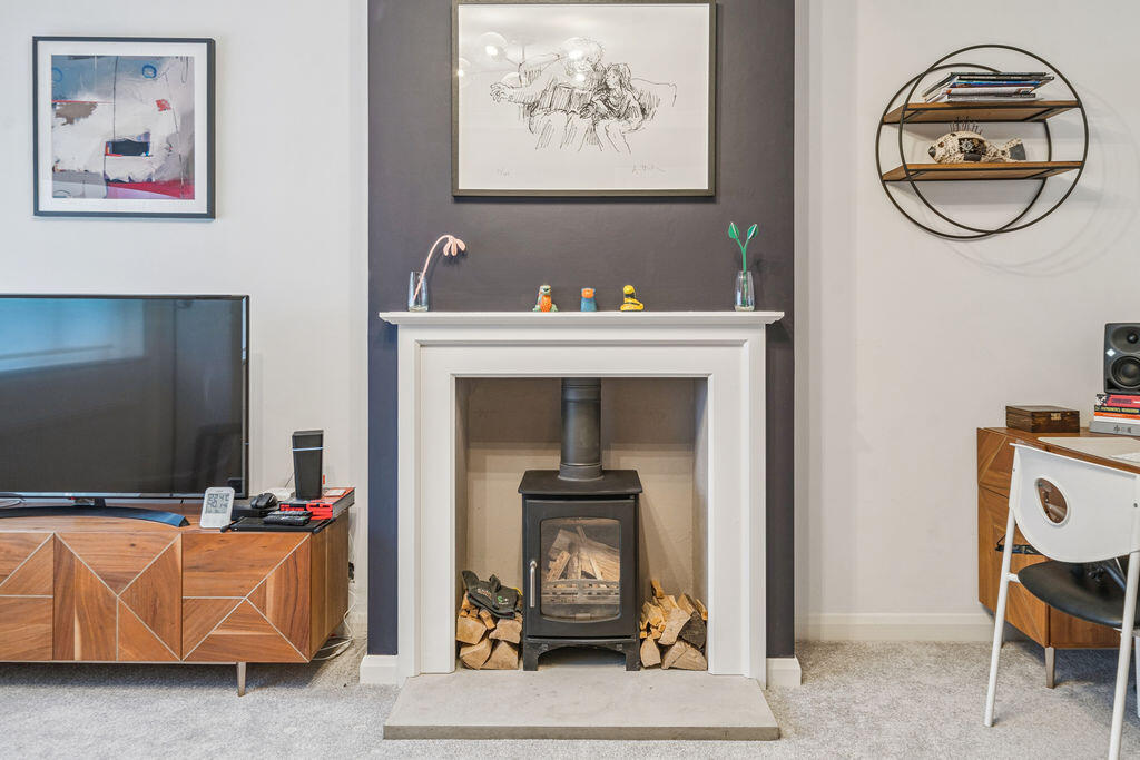 Laburnum Close, Marlow  photo 3