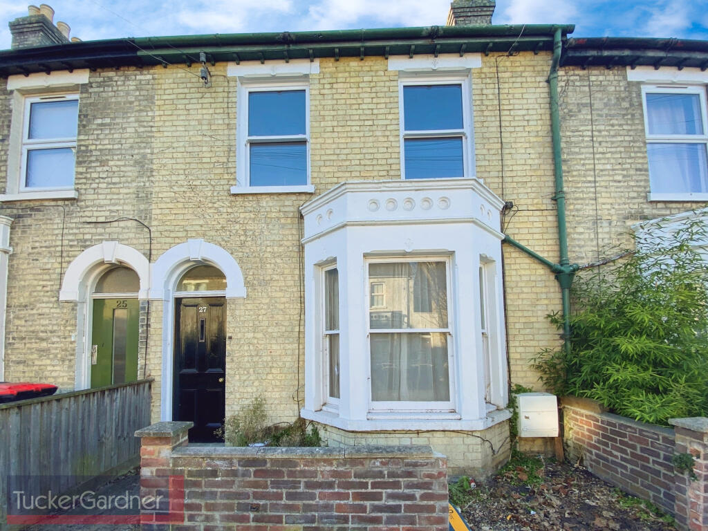 Main image of property: Abbey Road, Cambridge, CB5 8HH