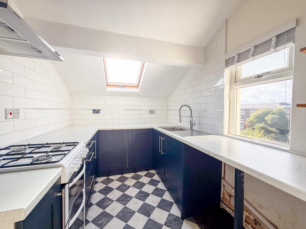 Main image of property: Apartment 4, 48 Waterloo Road, Waterloo, Sefton, L22 1RF