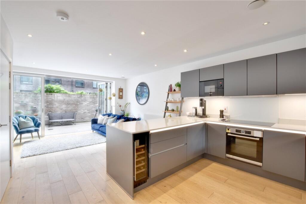 Main image of property: Gilroy Street, Greenwich, London, SE10