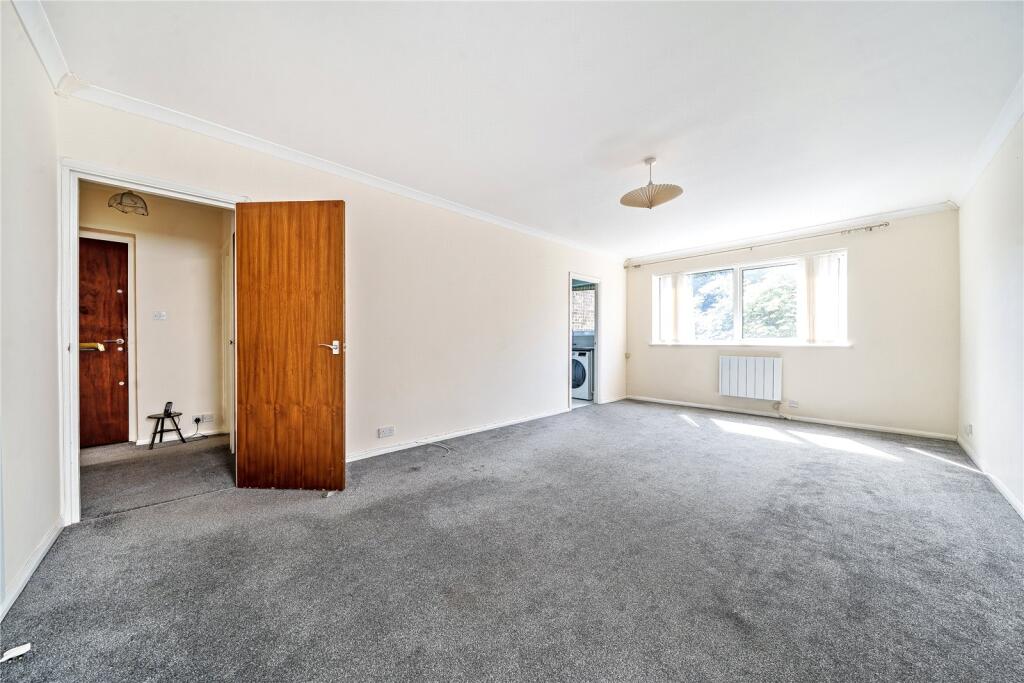 Apartment in London - View 5