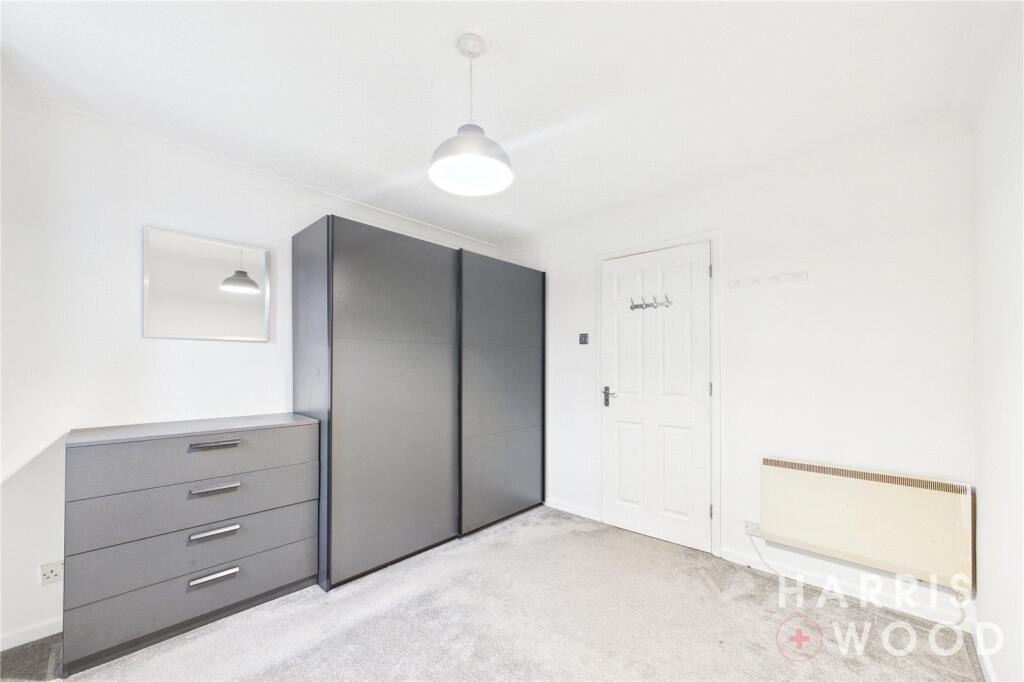 Apartment in Chelmsford, Springfield - View 5