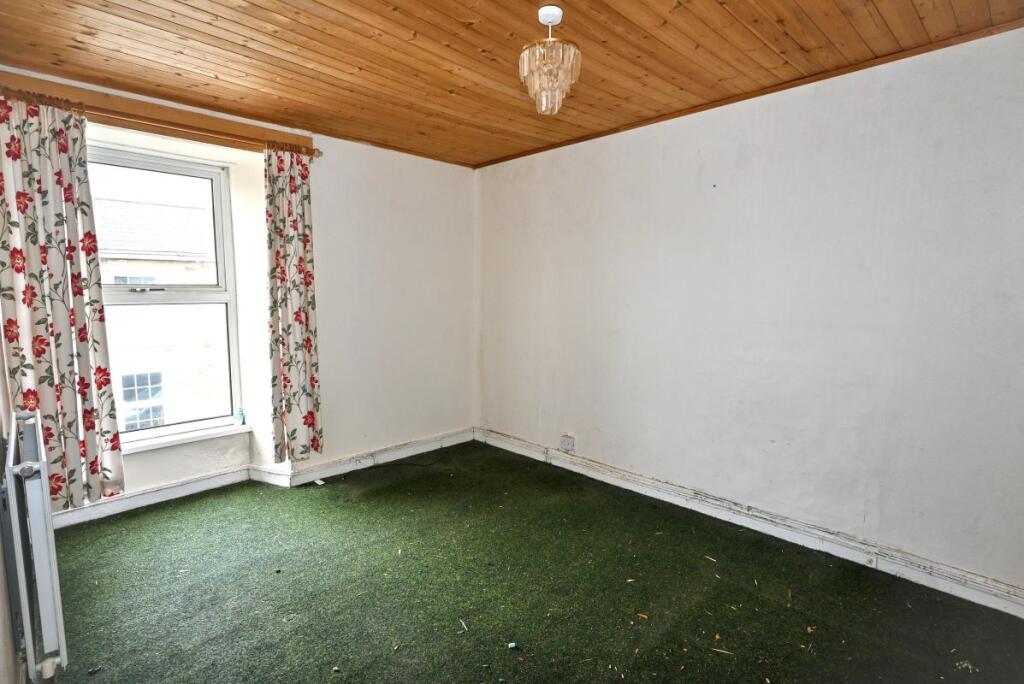 House in Camborne, Knave-Go-By - More