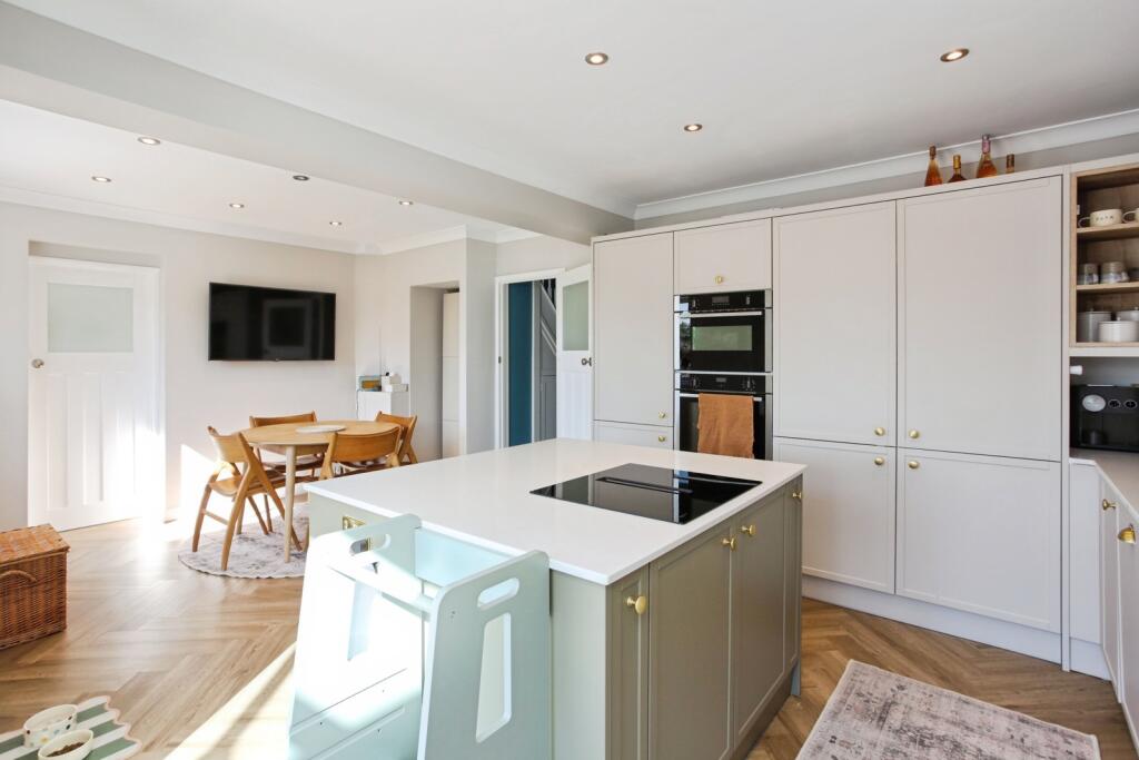House in Tonbridge and Malling, Kent - View 4