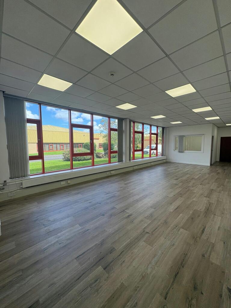 Unit 6 Office.jpg