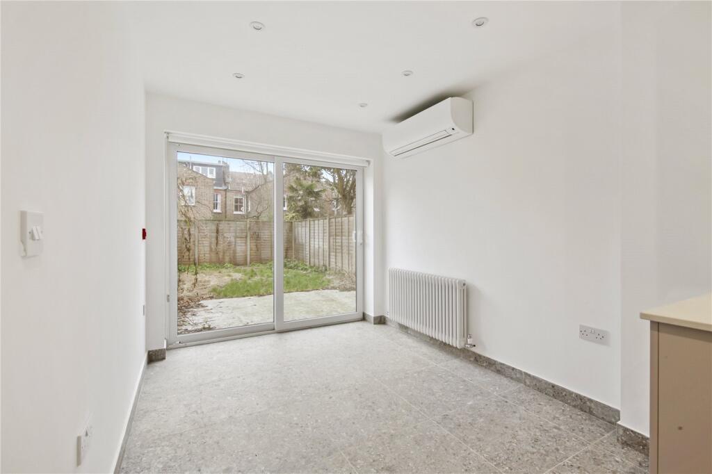Main image of property: Roseberry Gardens, 
St. Ann's, N4