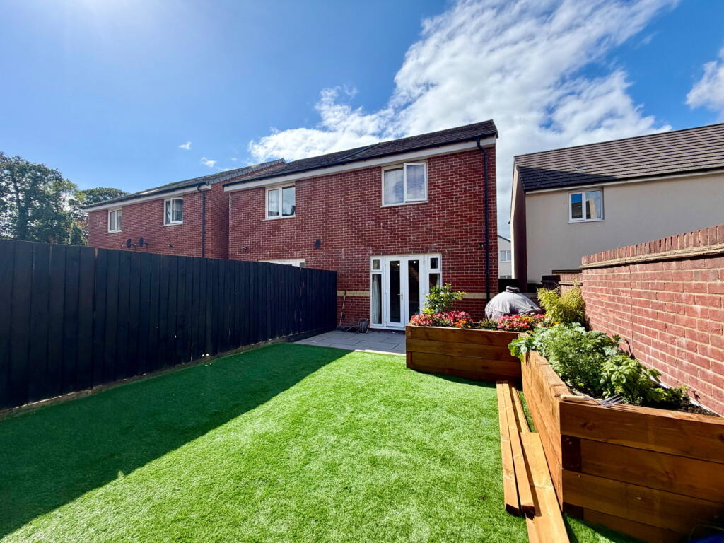 House in Torquay - View 2