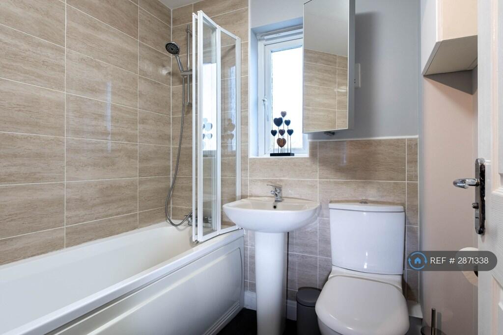 1 bedroom house share for rent