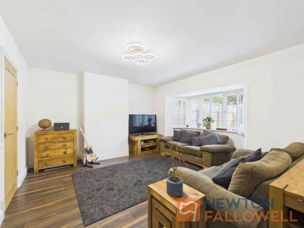 House in Walsall, West Midlands - View 5