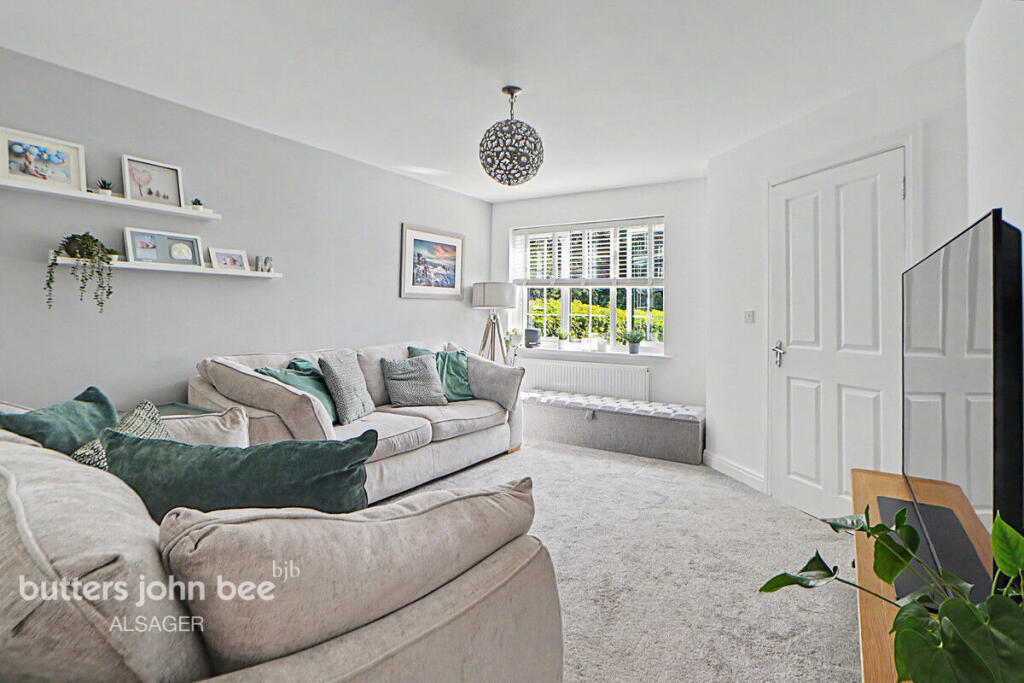 Myrtle Wood Road, Alsager photo 4