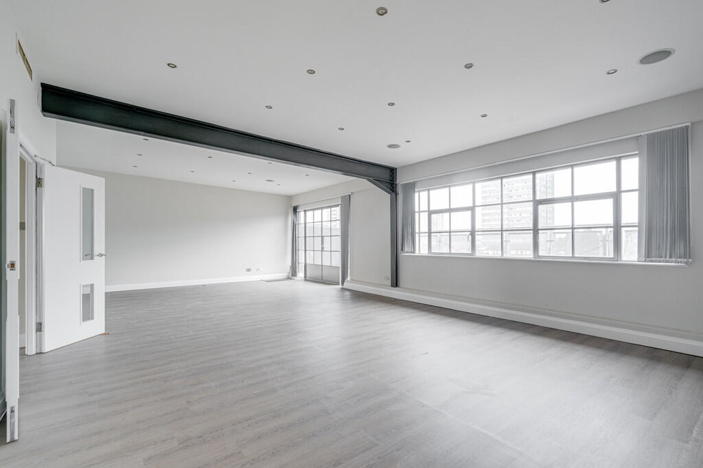 3 bedroom penthouse for rent