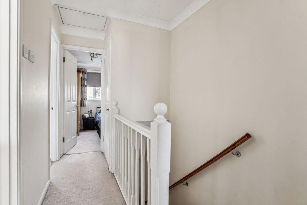 House in Three Rivers, Hertfordshire - View 5