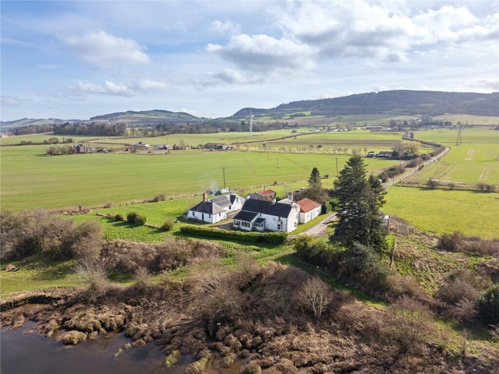Main image of property: Ferryfield House & Cottage, Newburgh, Cupar, Perthshire, KY14