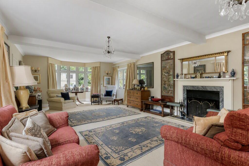 House in Waverley, Highstreet Green, Chiddingfold - View 4
