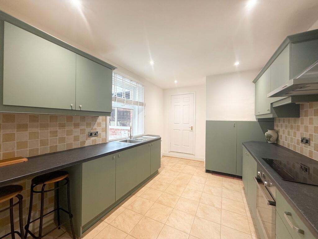 House in Newcastle upon Tyne - More