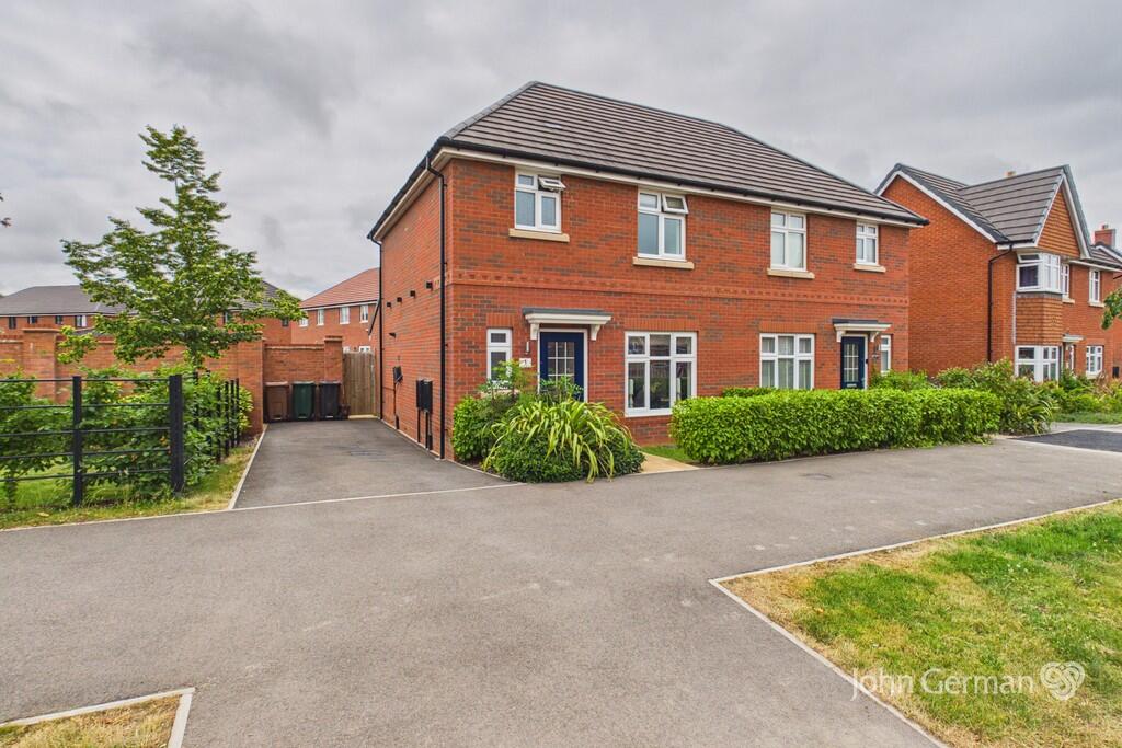 3-bed semi-detached on Marley Way, Drakelow, £265,000