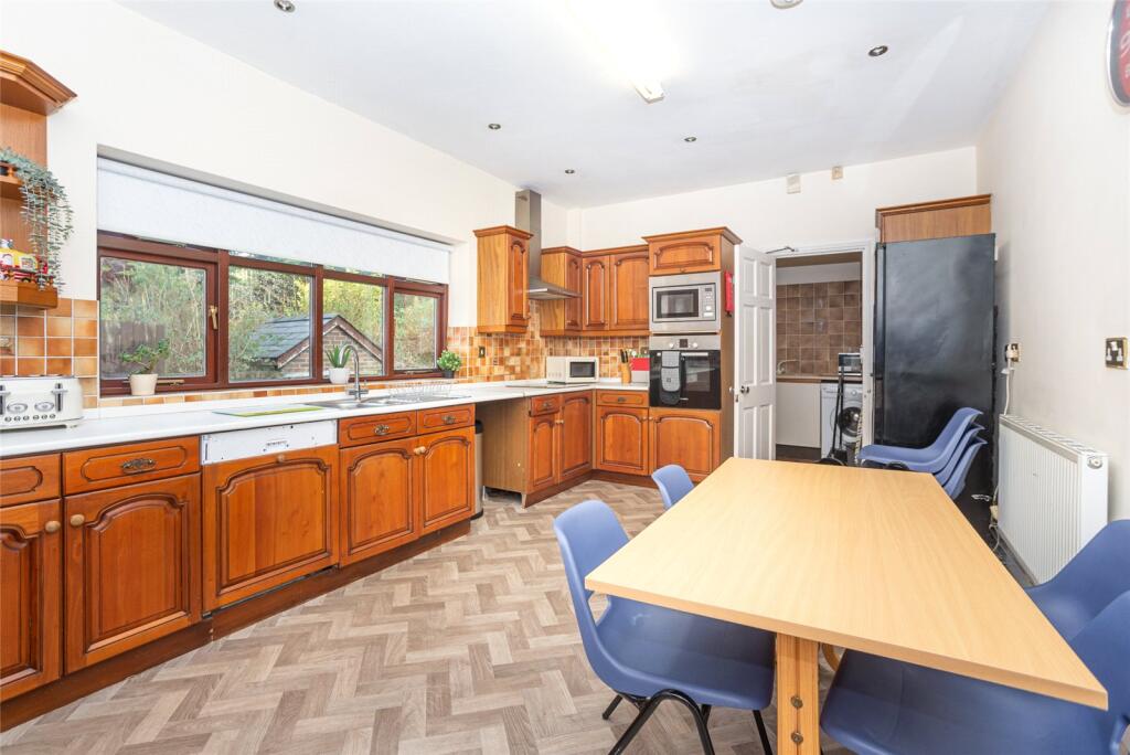 Llanrug, Caernarfon, Gwynedd, LL55 photo 4