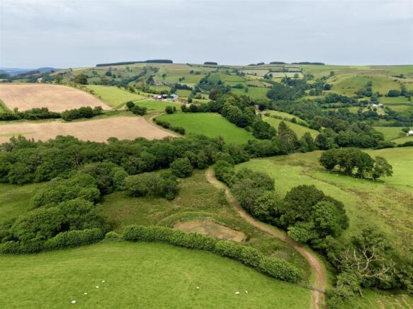 dji_fly_20260622_150128_0276_1782666506452_photo.J