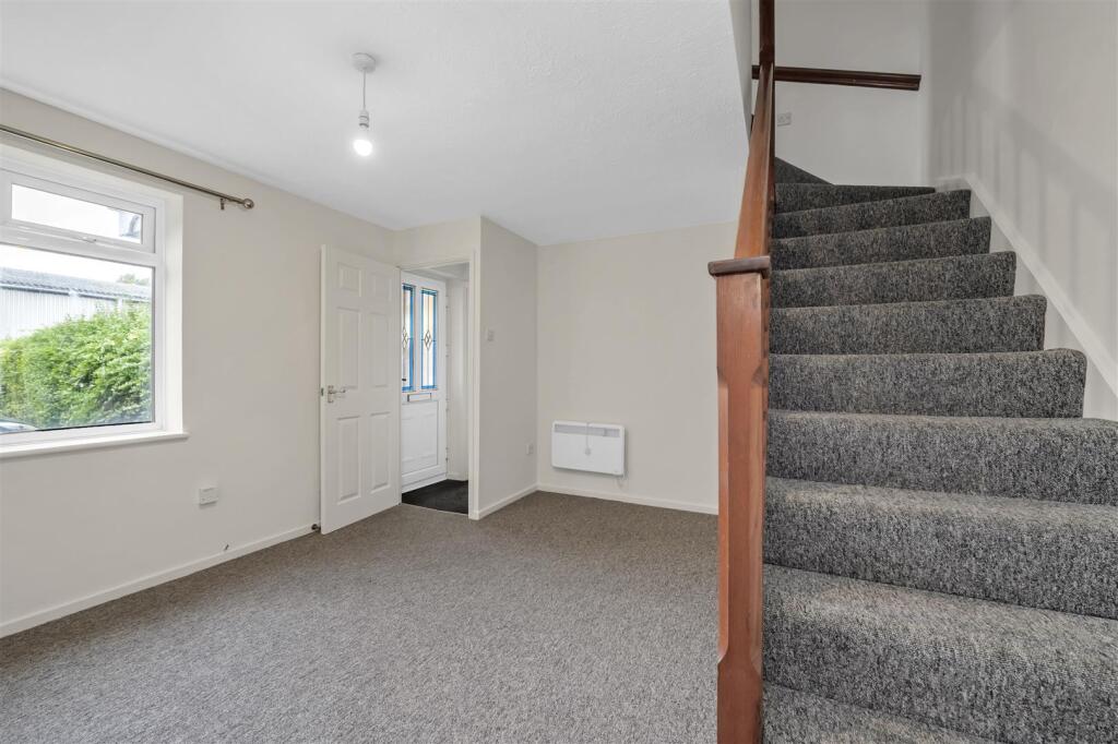 House in Ipswich - View 2