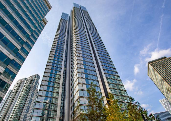 Main image of property: Hampton Tower, South Quay Plaza, 75 Marsh Wall, Canary Wharf, London, E14 9HS