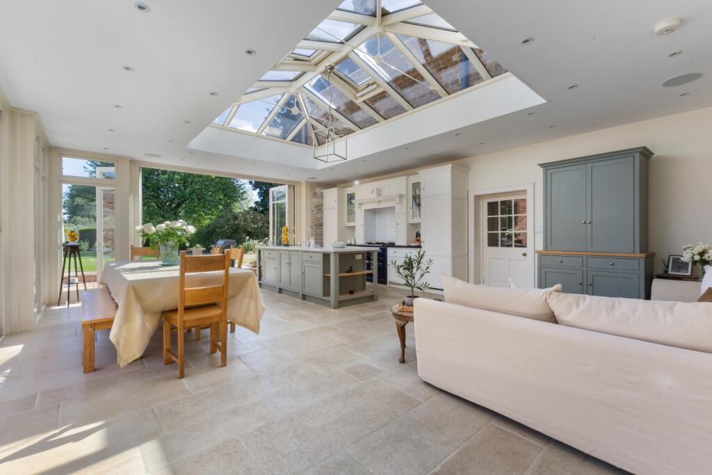 Great Bowden, Market Harborough, Leicestershire photo 2