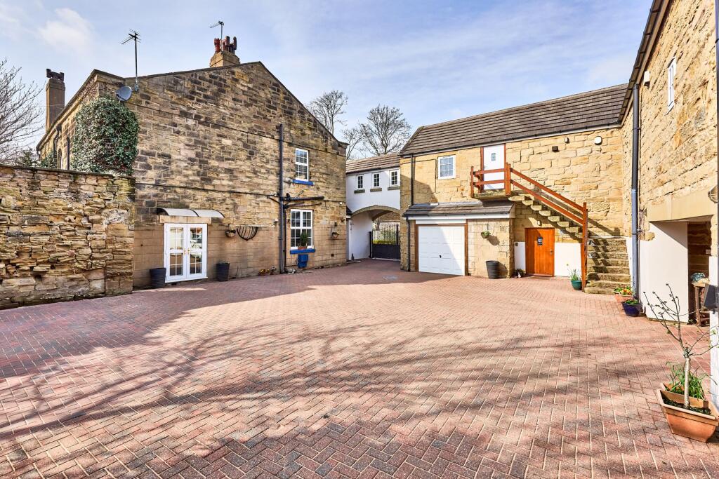 Main image of property: Arundel House, Ackworth