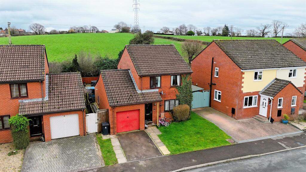 Main image of property: Oak Meadow, Lydney