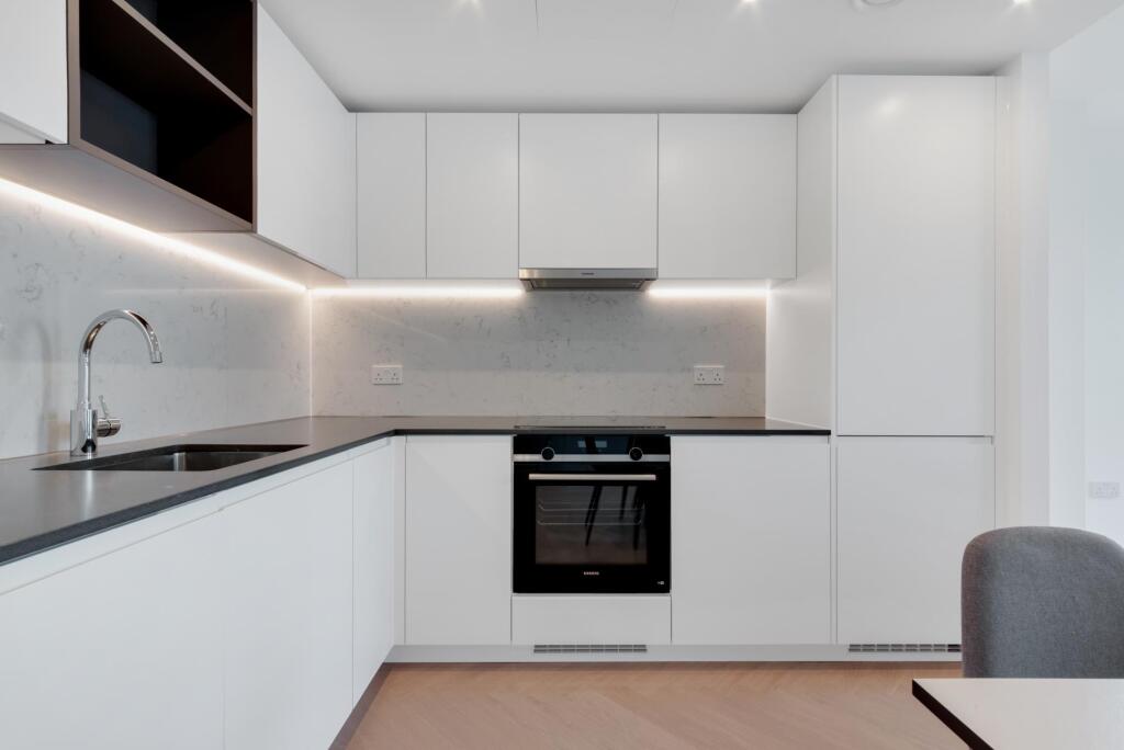 Apartment in London - View 4