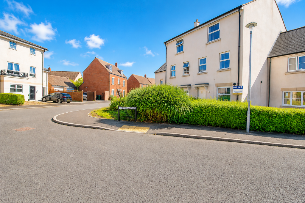 Forth Avenue, Portishead, Bristol, BS20 7NQ
